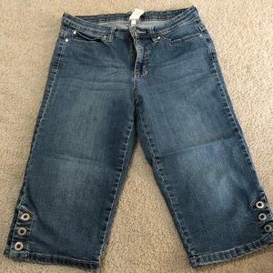 Sonoma Jean capris